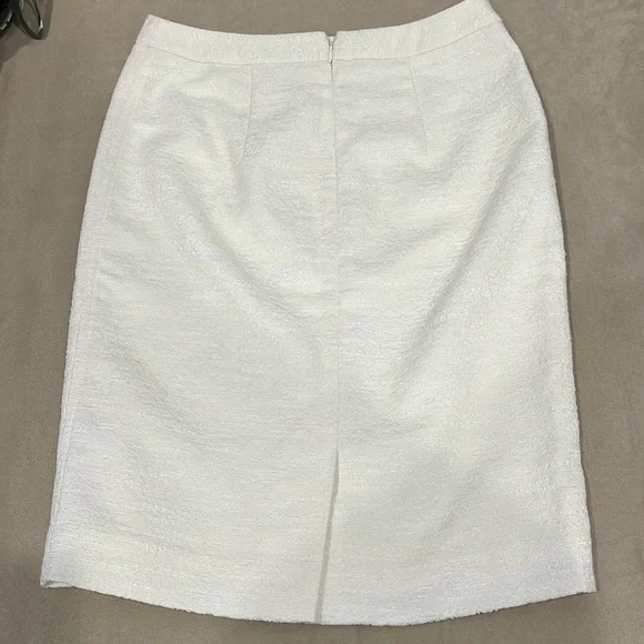 Ann Taylor Fringe Tweed Pencil Skirt Size 0P Cream - Picture 4 of 5